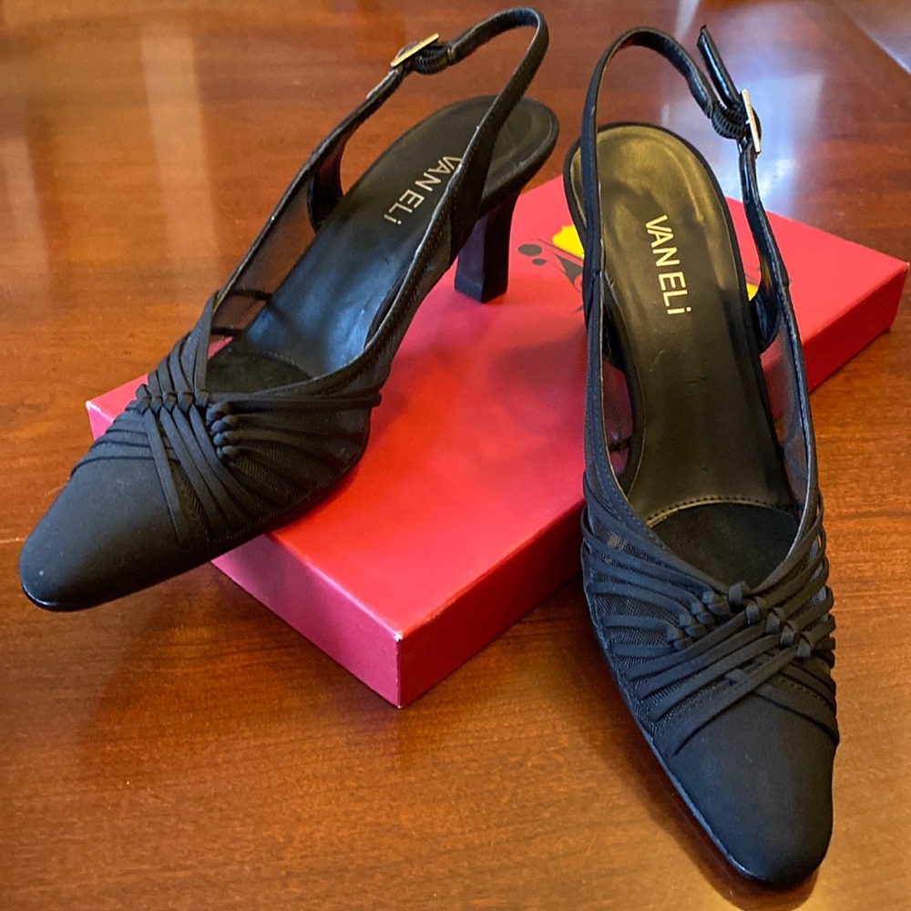 VANELI Vintage Black Pesca Fabric Party Women’s Slingback Heels. Size 7 1/2 N.